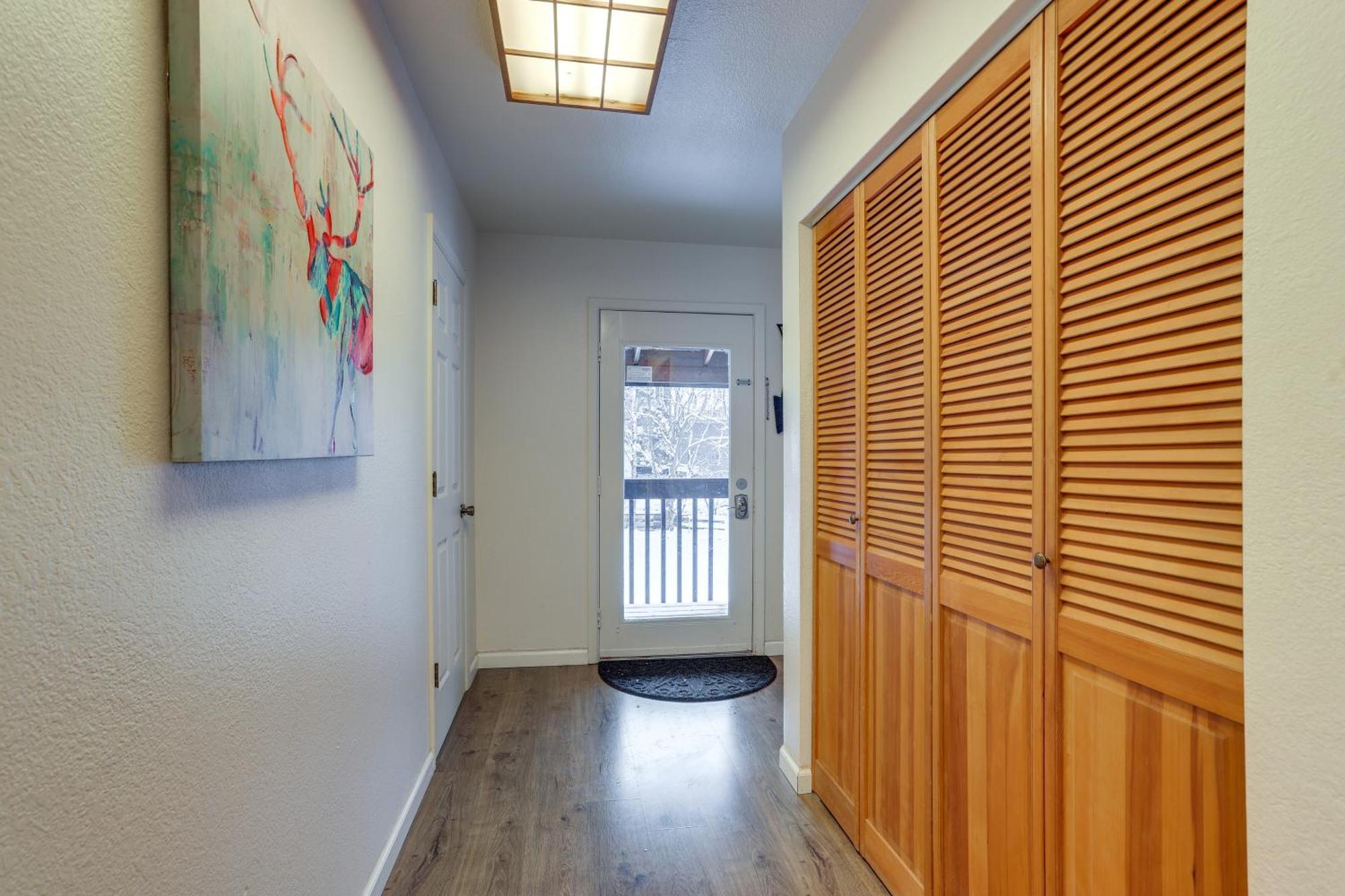 Waterfront Apt, Walk To Town And Coastal Trail! Anchorage Bagian luar foto