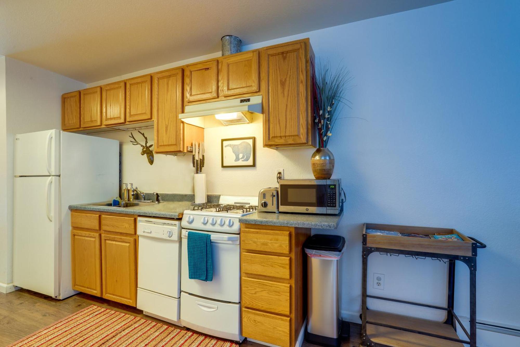 Waterfront Apt, Walk To Town And Coastal Trail! Anchorage Bagian luar foto