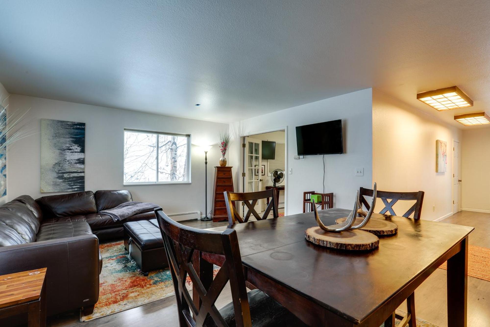 Waterfront Apt, Walk To Town And Coastal Trail! Anchorage Bagian luar foto